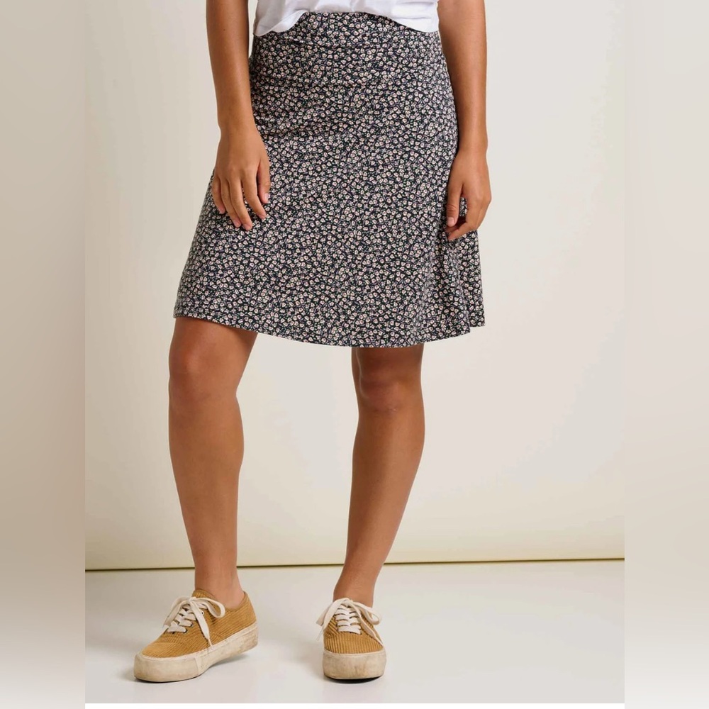 Toad&Co Chaka Skirt in Yellow -size L